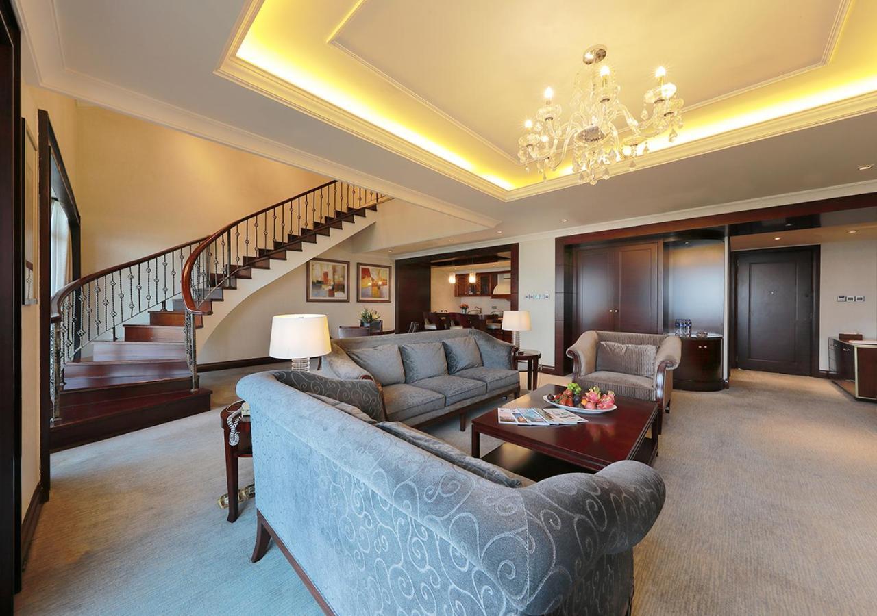 Howard Johnson Riverfront Plaza Fuzhou Fuzhou  Extérieur photo