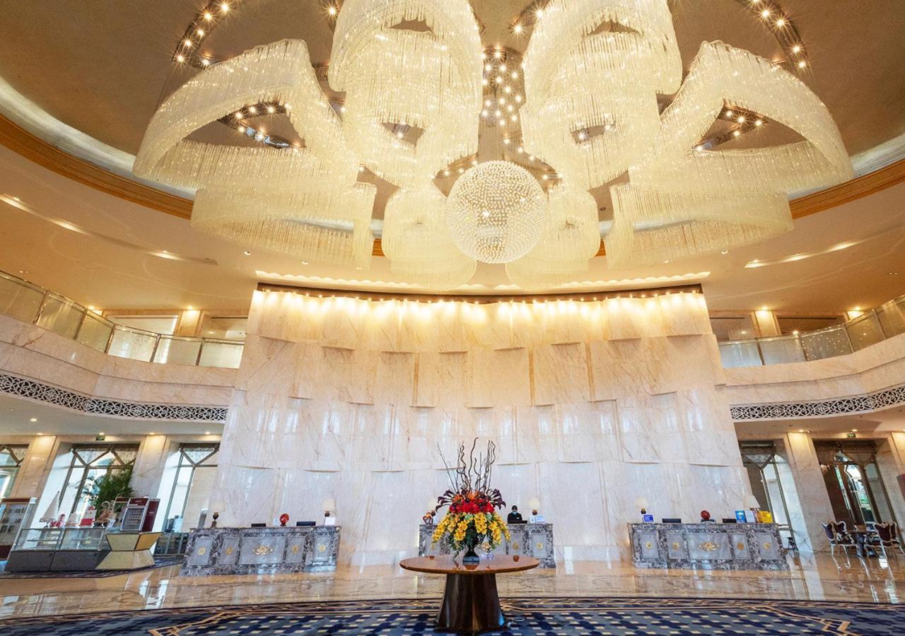 Howard Johnson Riverfront Plaza Fuzhou Fuzhou  Extérieur photo