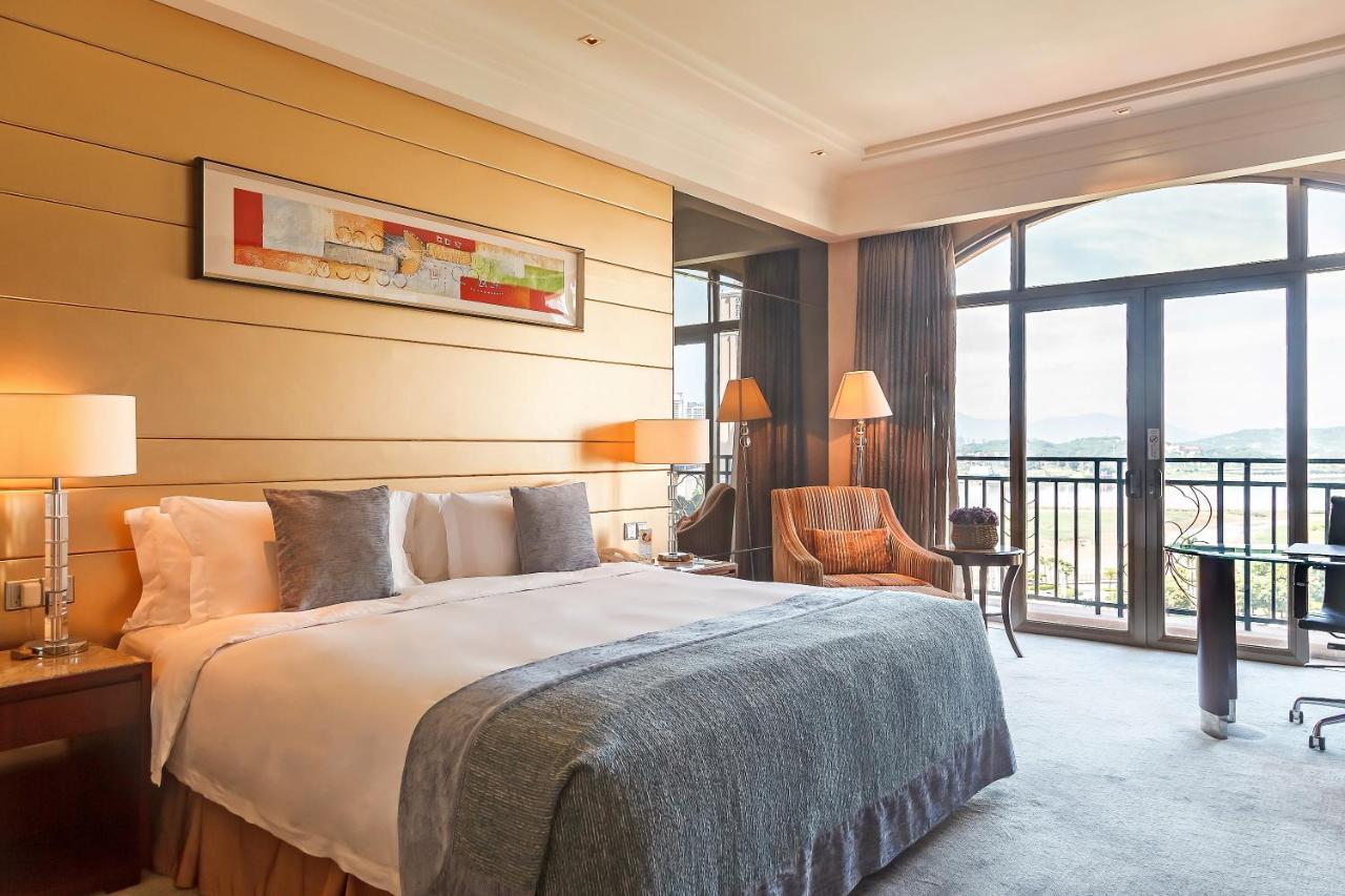 Howard Johnson Riverfront Plaza Fuzhou Fuzhou  Extérieur photo