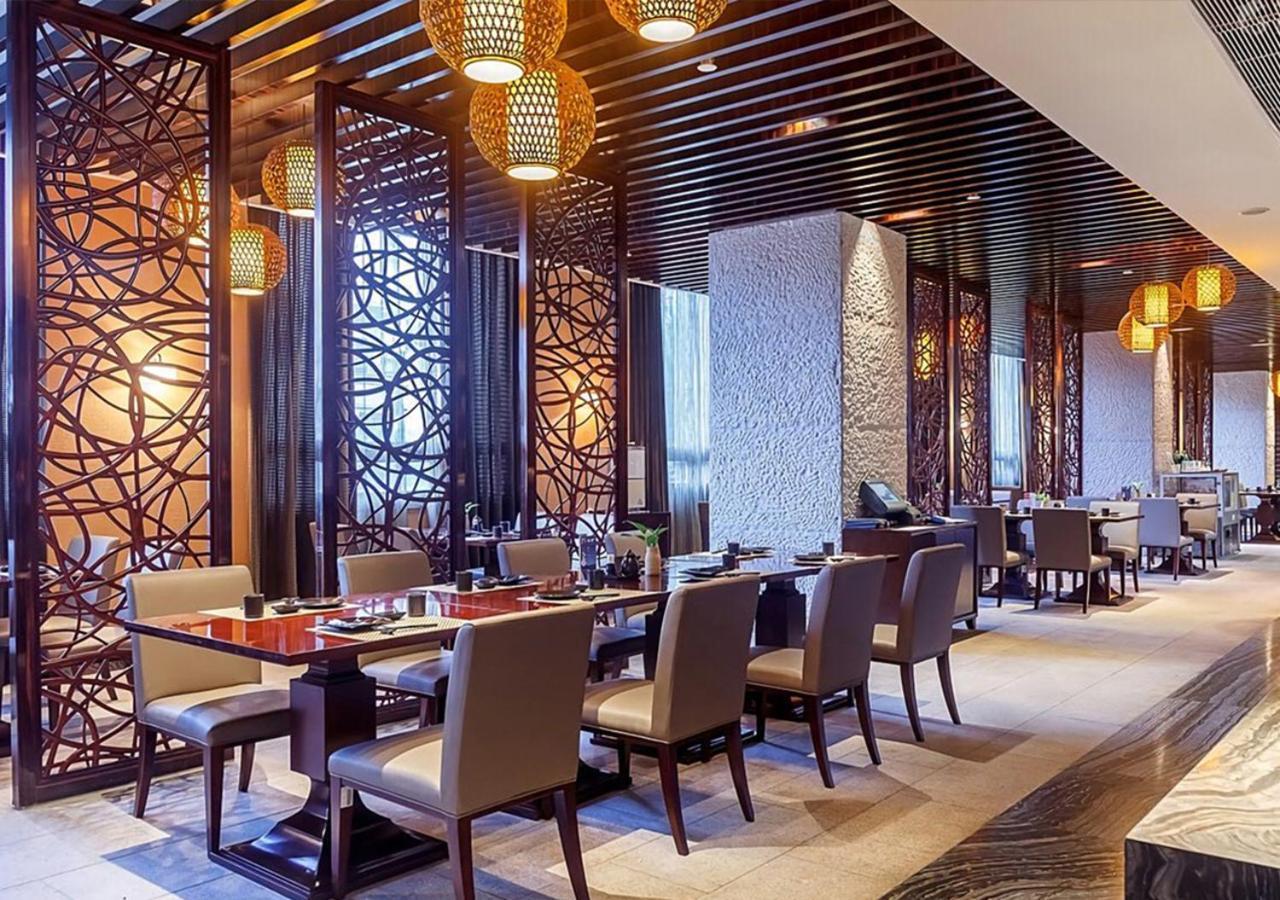 Howard Johnson Riverfront Plaza Fuzhou Fuzhou  Extérieur photo